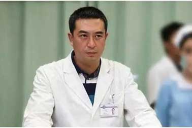 此劇必火：只因張嘉譯做了這件事。。。。。。